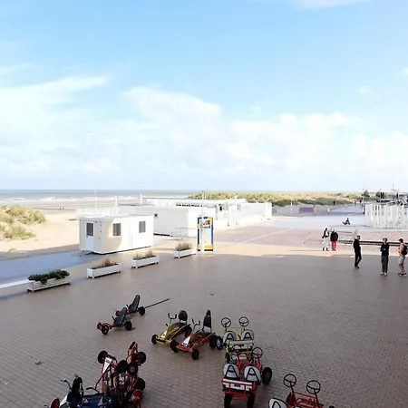Garbi 0101 With Frontal Sea View Apartment Nieuwpoort